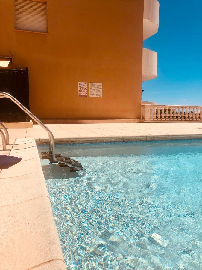 Mon Appart Avec Terrasse Et Piscine Roquebrune-Cap-Martin Exterior photo